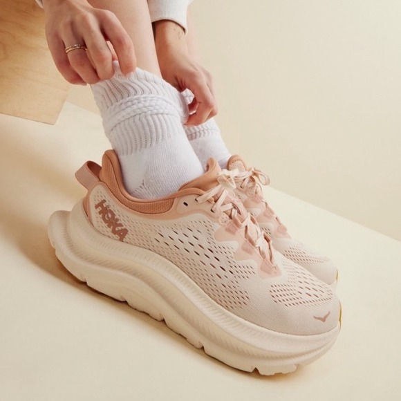 Hoka One One Shoes - Hoka Kawana 2 Womens 8.5 Running Shoes Peach Cream 1147913 VSN Sneakers